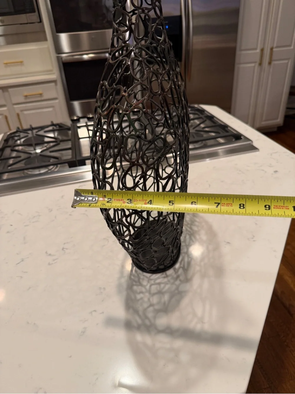 Metal Wire Floor Vase modern black